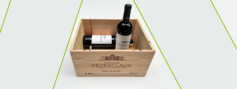 Wijnflessen liggend en staand