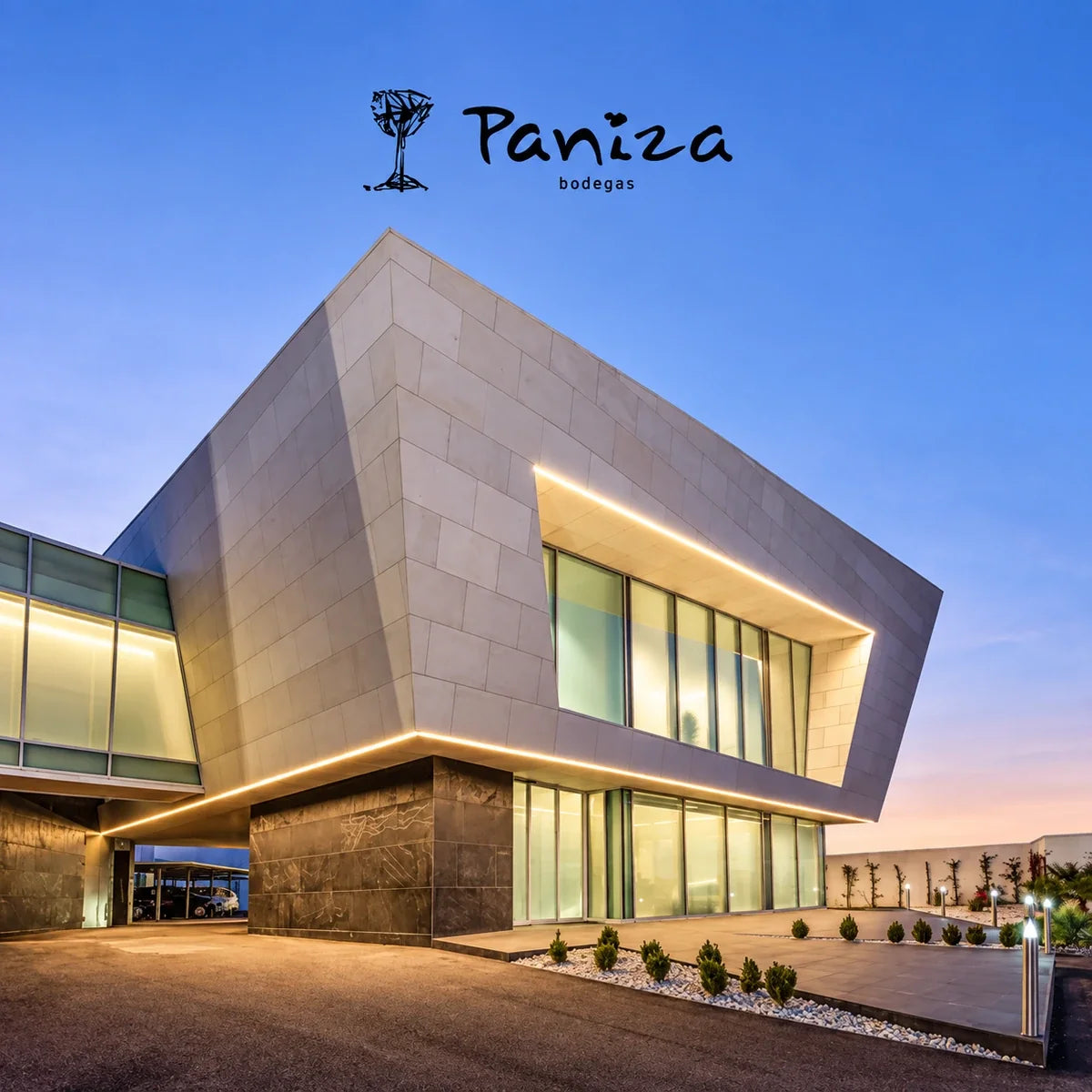 Paniza, sfeerfoto met logo