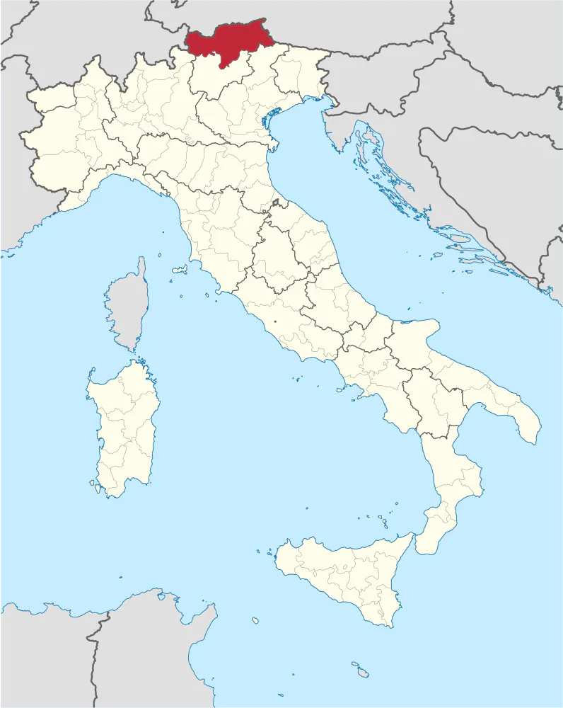 Kaart van Italië met Zuid-Tirol en Alto Adige rood gemarkeerd in het noorden