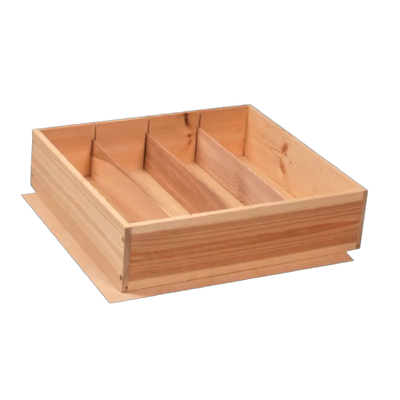 Chest of 4 Bottles